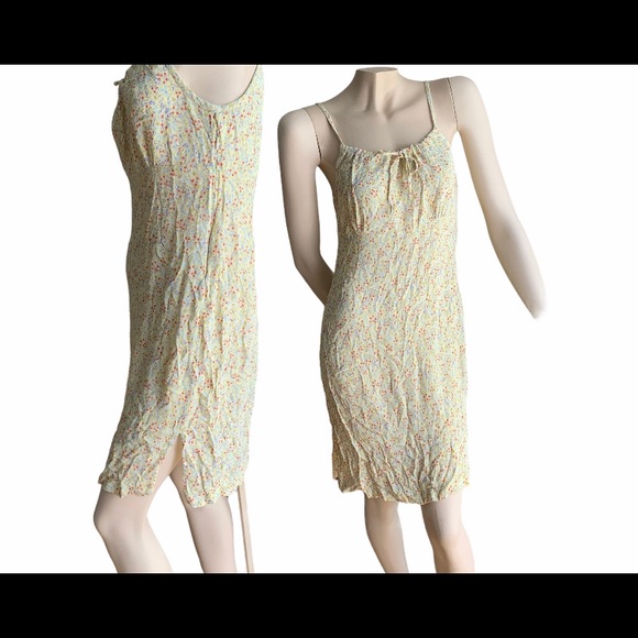 Light yellow floral summer dress - Picture 2 of 4